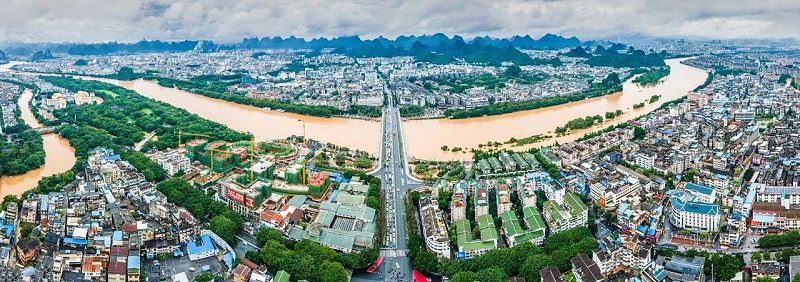 桂林市區(qū)洪災(zāi)航拍實(shí)景